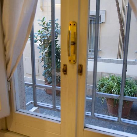 34 Forum Apartment Рим Екстер'єр фото