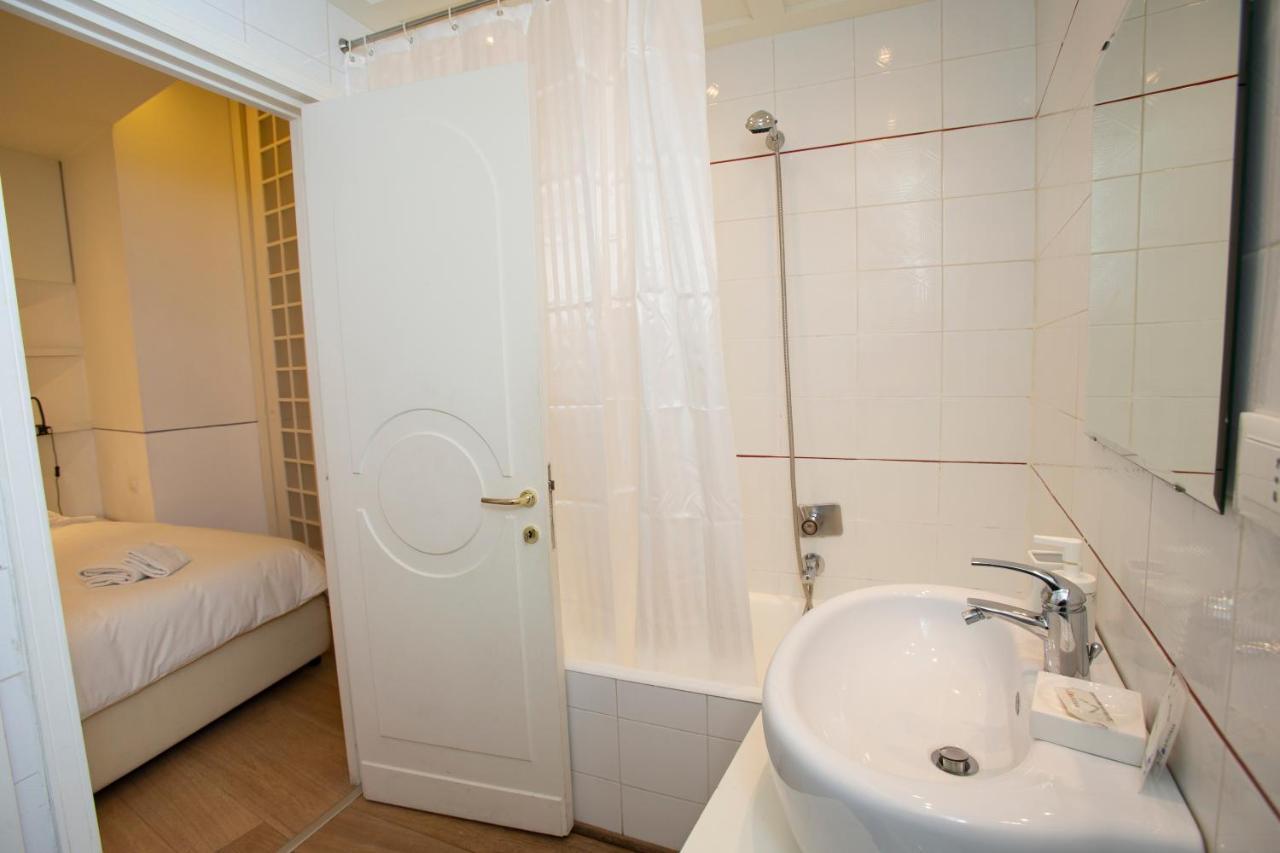 34 Forum Apartment Рим Екстер'єр фото